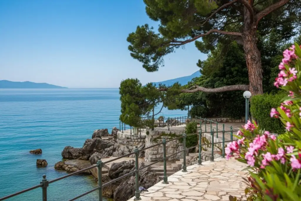 Baugrundstück mit projektiertem Haus in Matulji-Rukavac (Opatija / Kvarner Bucht / Kroatien) zu verkaufen!