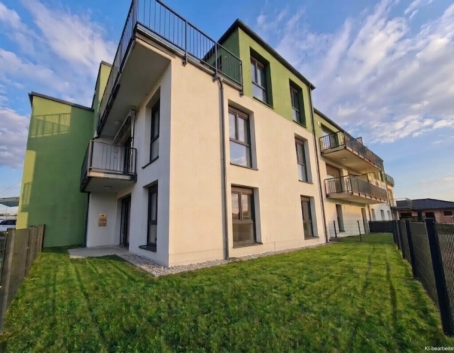 Ein Zuhause zum Verlieben - Neubau: Tolle ca. 65 m² Wohnung mit ca. 64 m² Eigengarten und Terrasse