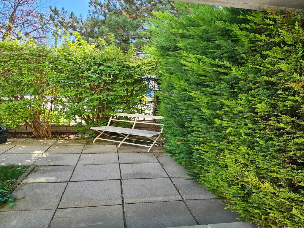 Stilvolle Gartenwohnung im 19. Bezirk, Wien