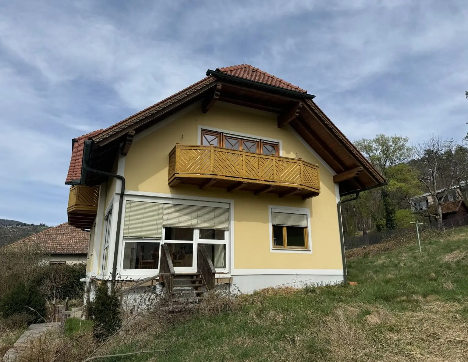 Liegenschaft in Graz-Andritz: Sonnige Hanglage, vielseitige Gestaltungsmöglichkeiten, ideal für Familien und Investoren