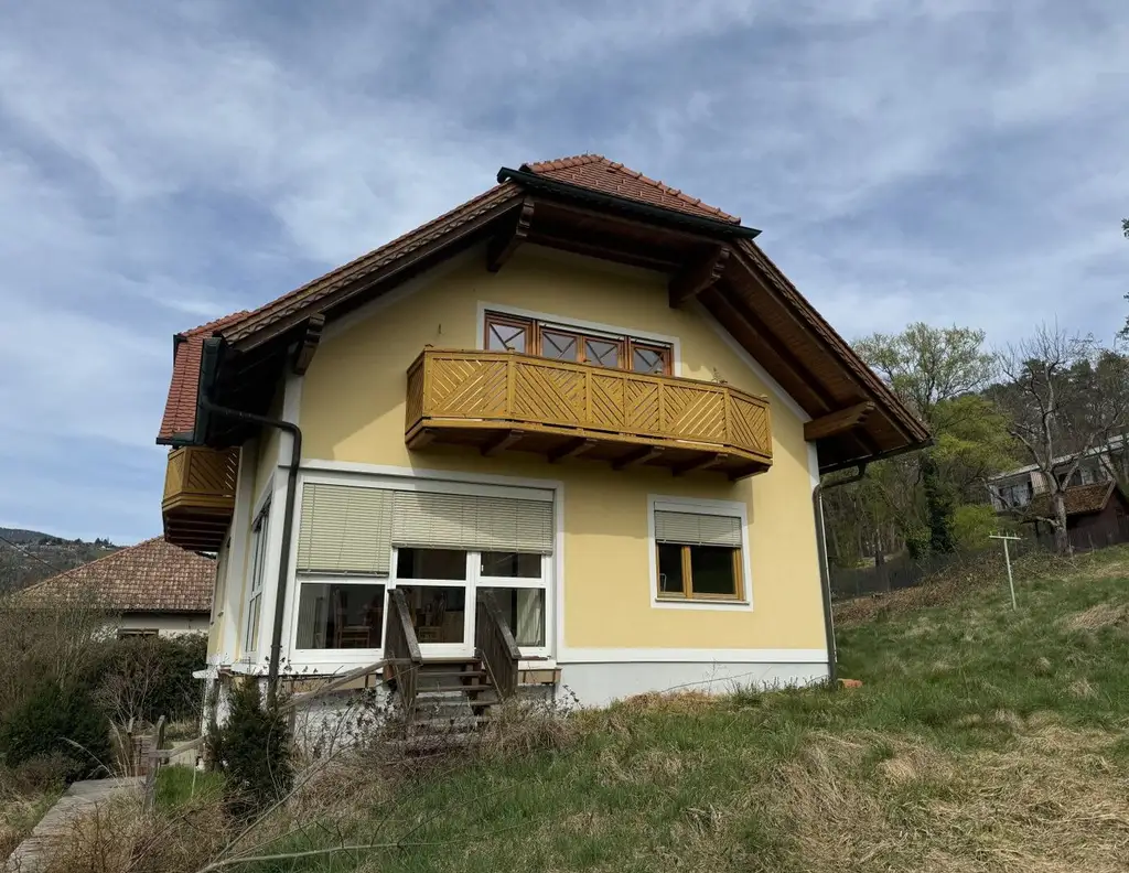 Liegenschaft in Graz-Andritz: Sonnige Hanglage, vielseitige Gestaltungsmöglichkeiten, ideal für Familien und Investoren