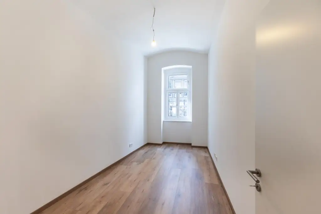 Erdgeschoßwohnung mit separatem Eigengarten