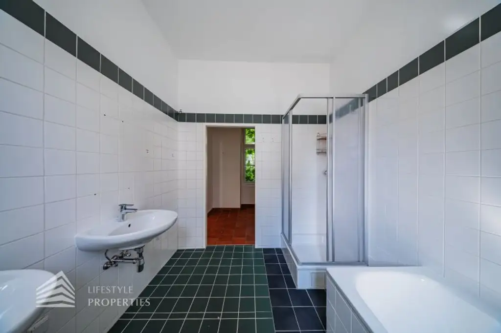 Helle 4-Zimmer Wohnung in ruhiger Lage, Nähe Mariahilfer Straße