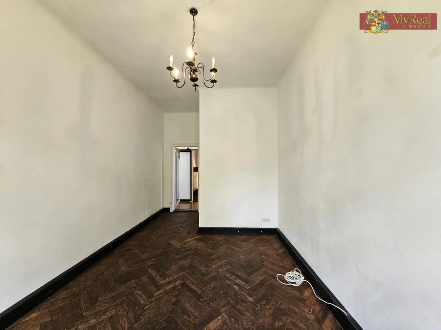 Große ruhige 3 Zimmer-Raucherwohnung