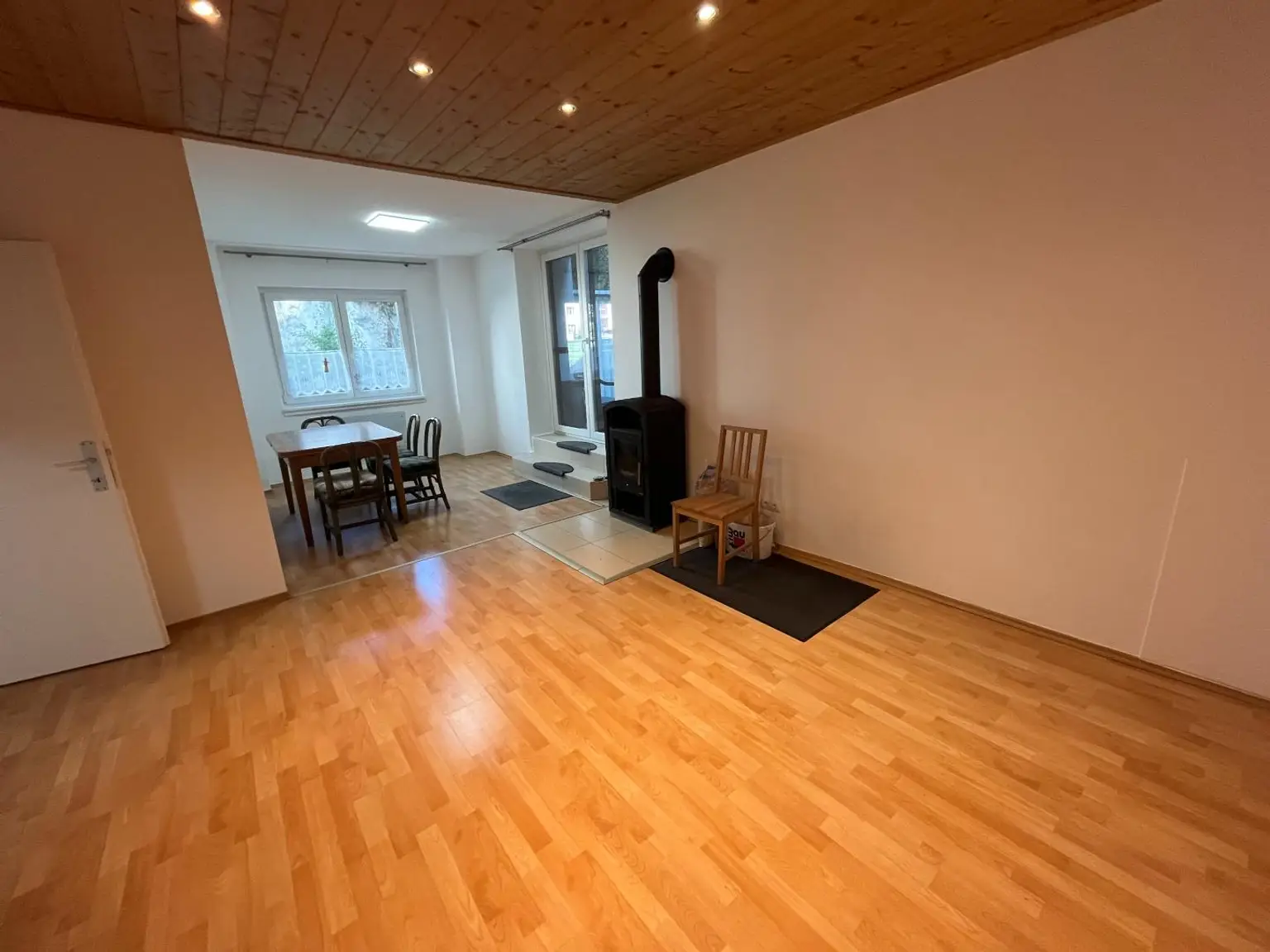 Charmante Wohnung mit Terrasse - perfekt für Paare oder Singles!