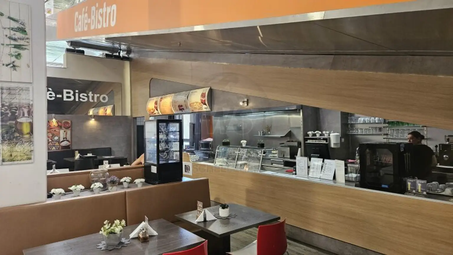 Bistro im Baumarkt – Nachmieter gesucht