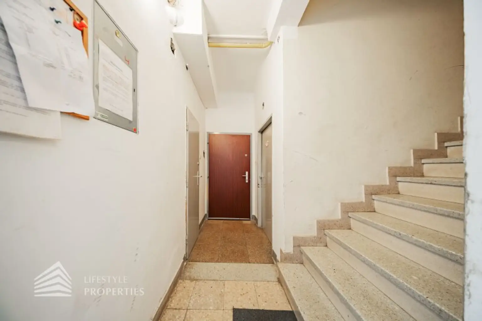 Sanierungsbedürftiges Zinshaus mit vorhandener Studie, Nähe Meidling Banhof