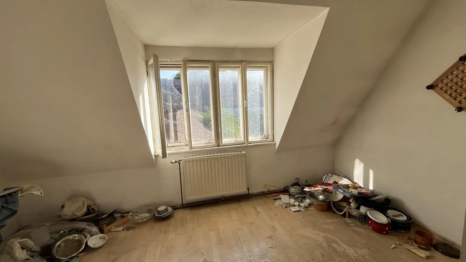 OG Zimmer Hof