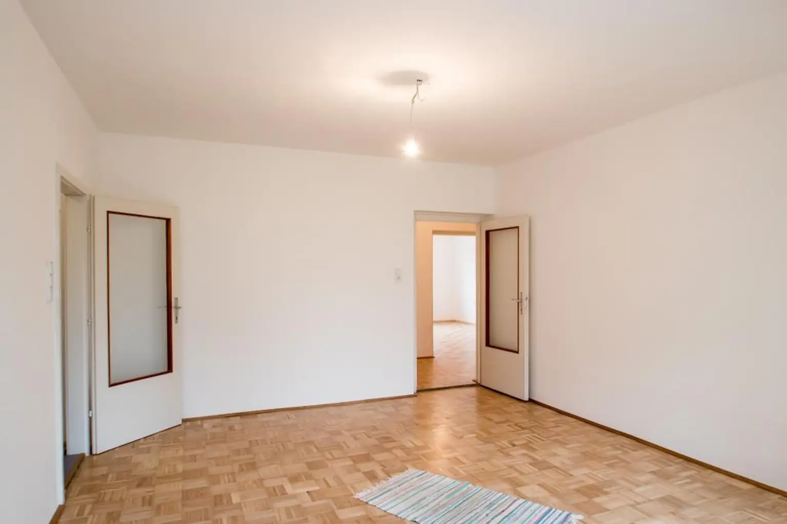 Großzügige, helle 3 Zimmerwohnung