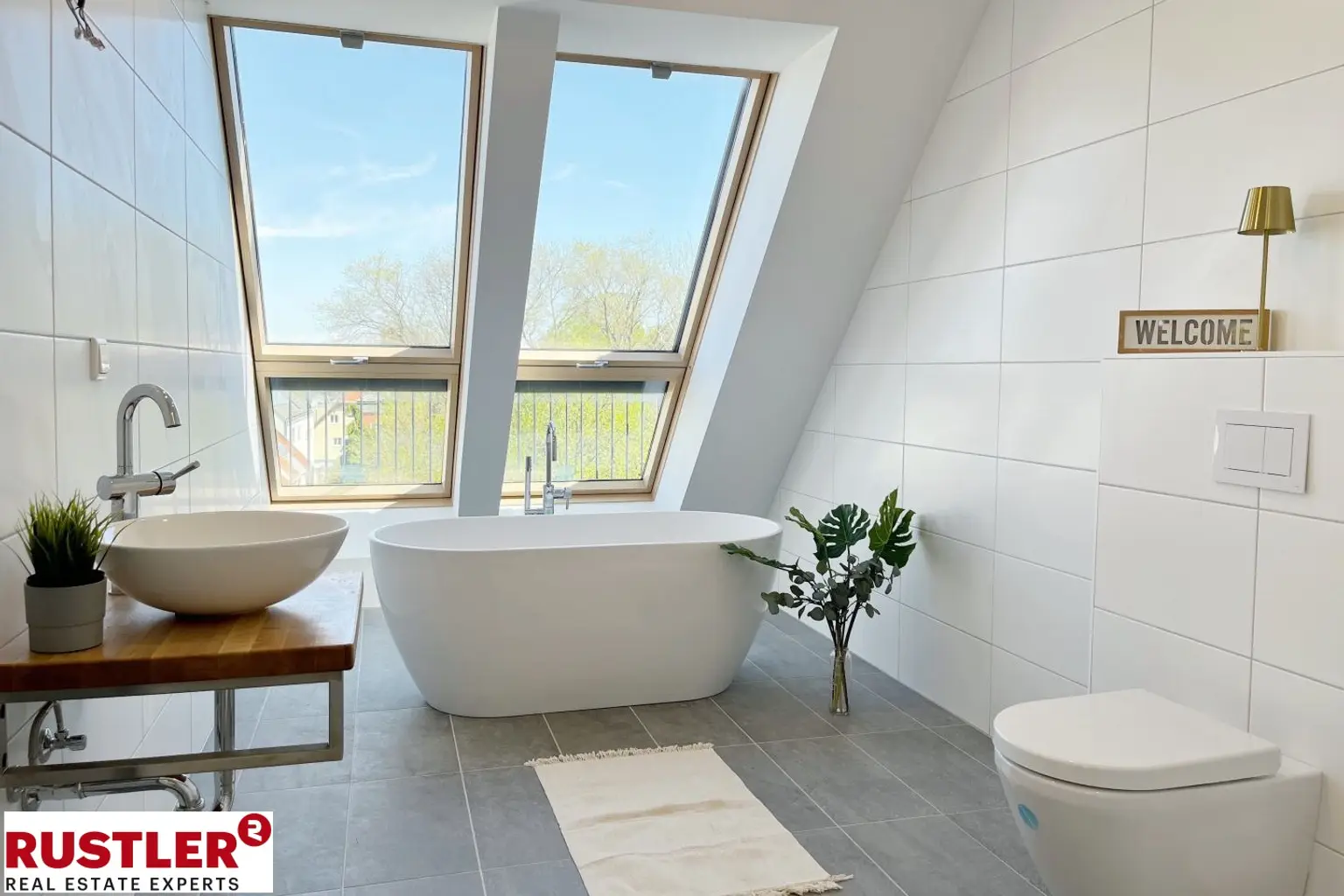 Wohnen über den Dächern – exklusive Maisonette mit unvergleichlichem Panoramablick