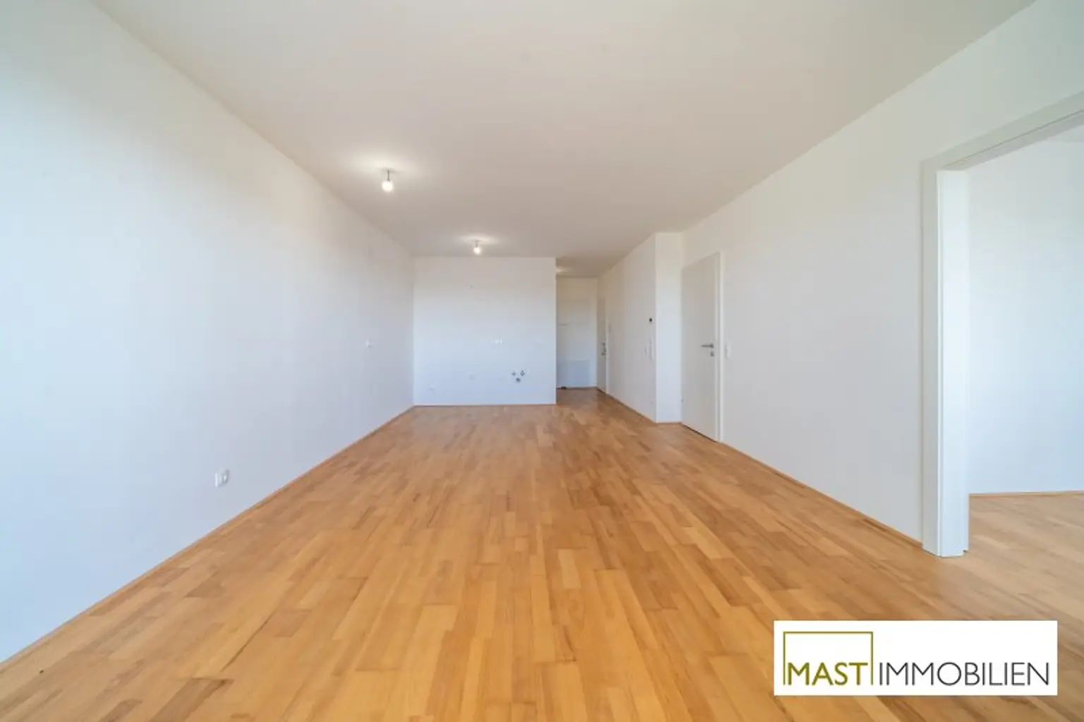 10. Stock! 2-Zimmer Wohnung mit Wasserblick zum Mietkauf!
