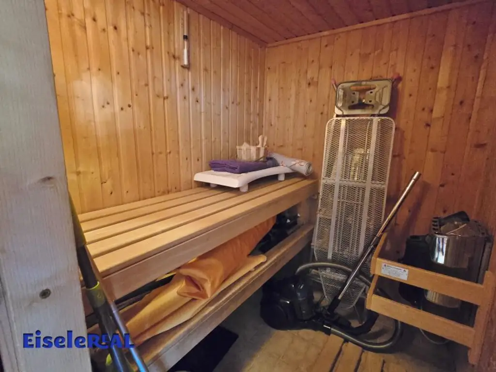 3 Zimmer – Loggia - Garage - Renovierungsbedarf
