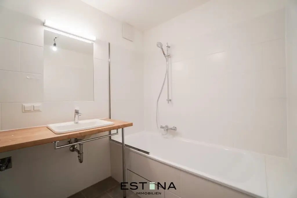 Familienwohnung in Ruhelage direkt beim Kirschblütenpark