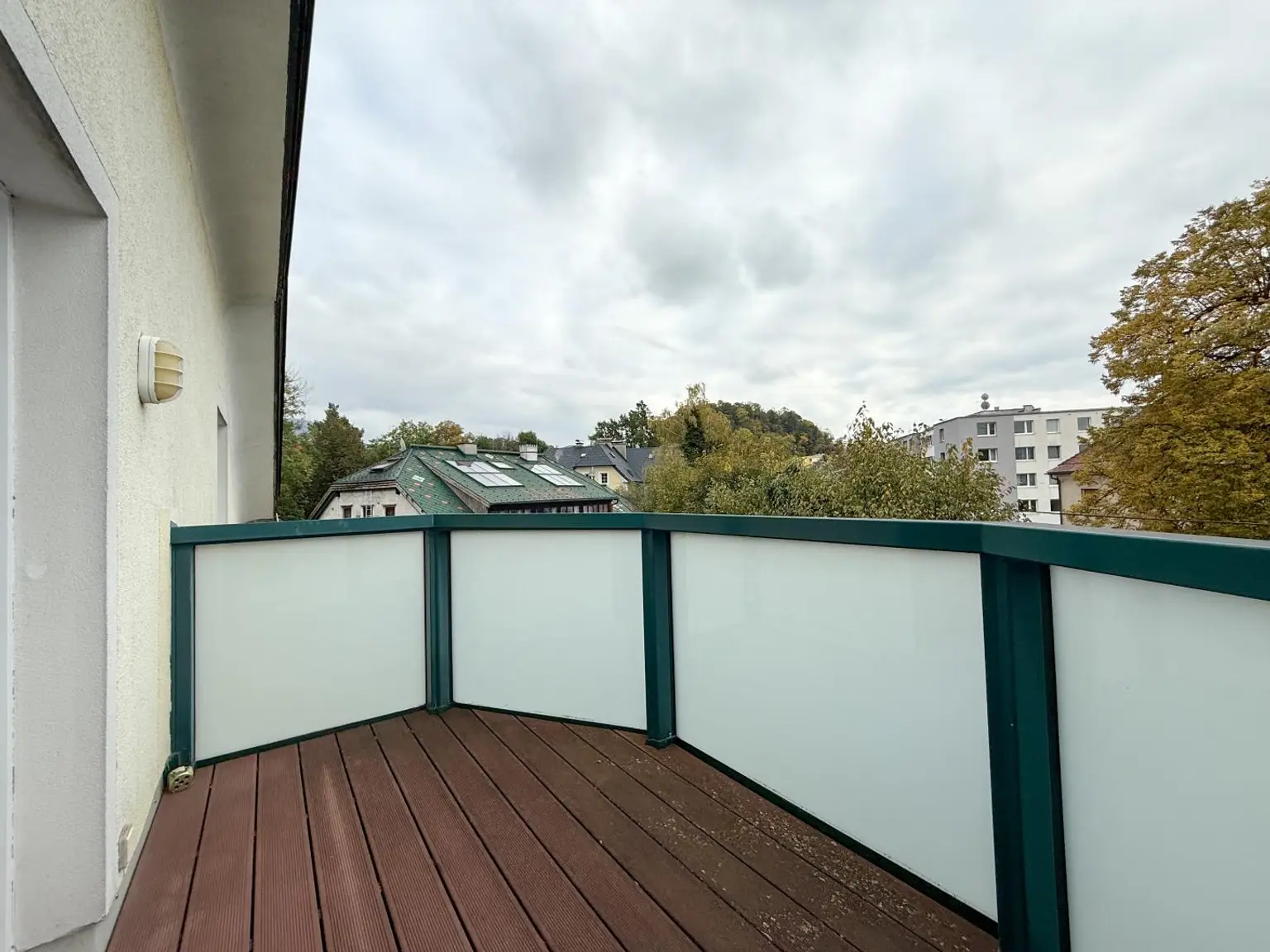 Traumhafte 2,5 Zimmer DG-Wohnung mit eigenen Garten | SALZBURG RIEDENBURG