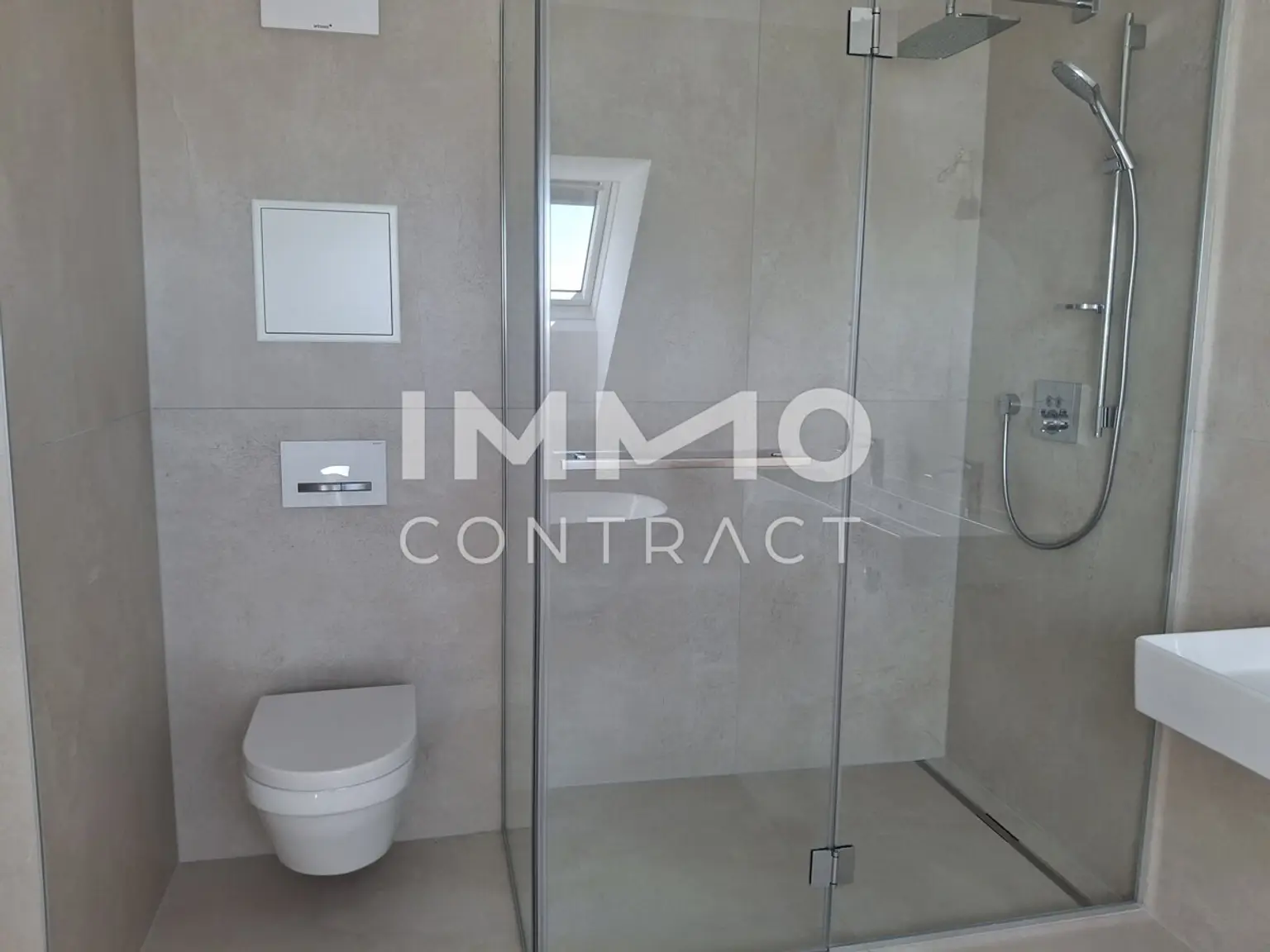 5-Zimmer-Penthouse mit zwei Terrassen – eigener Lift, Nähe zur U-Bahn