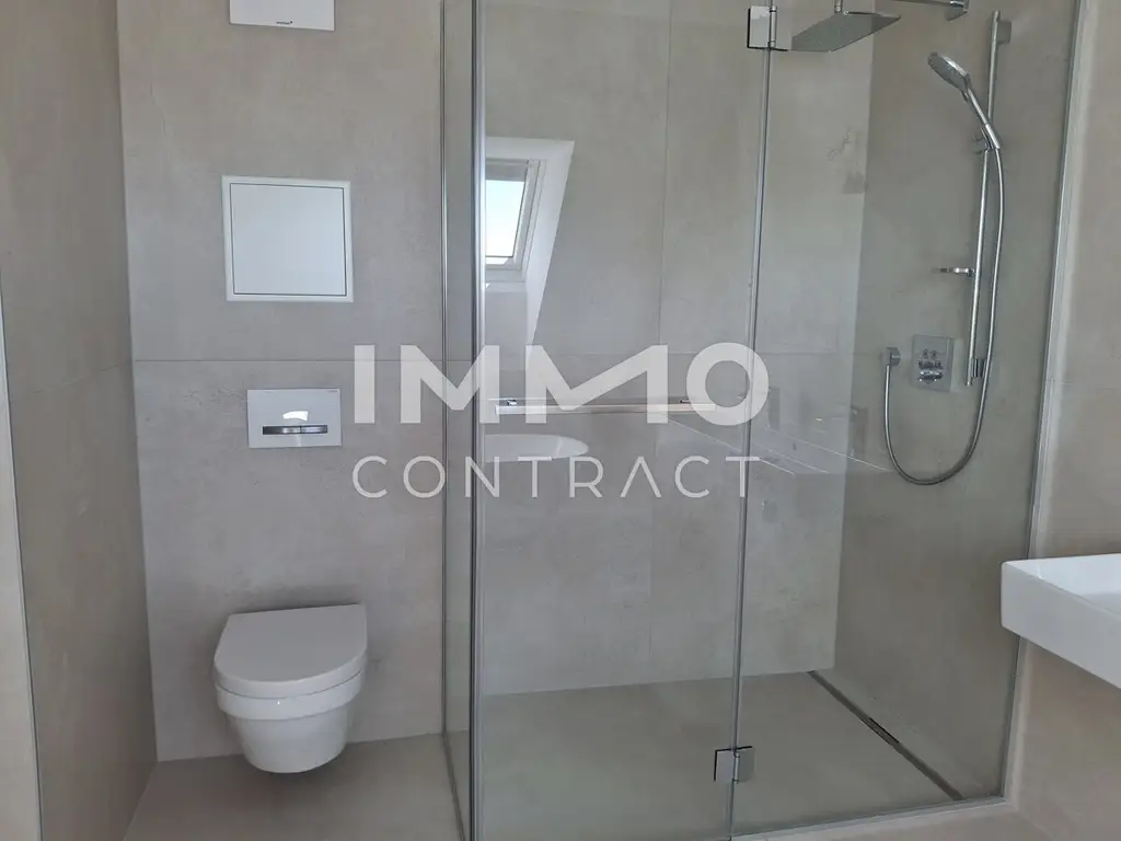 5-Zimmer-Penthouse mit zwei Terrassen – eigener Lift, Nähe zur U-Bahn