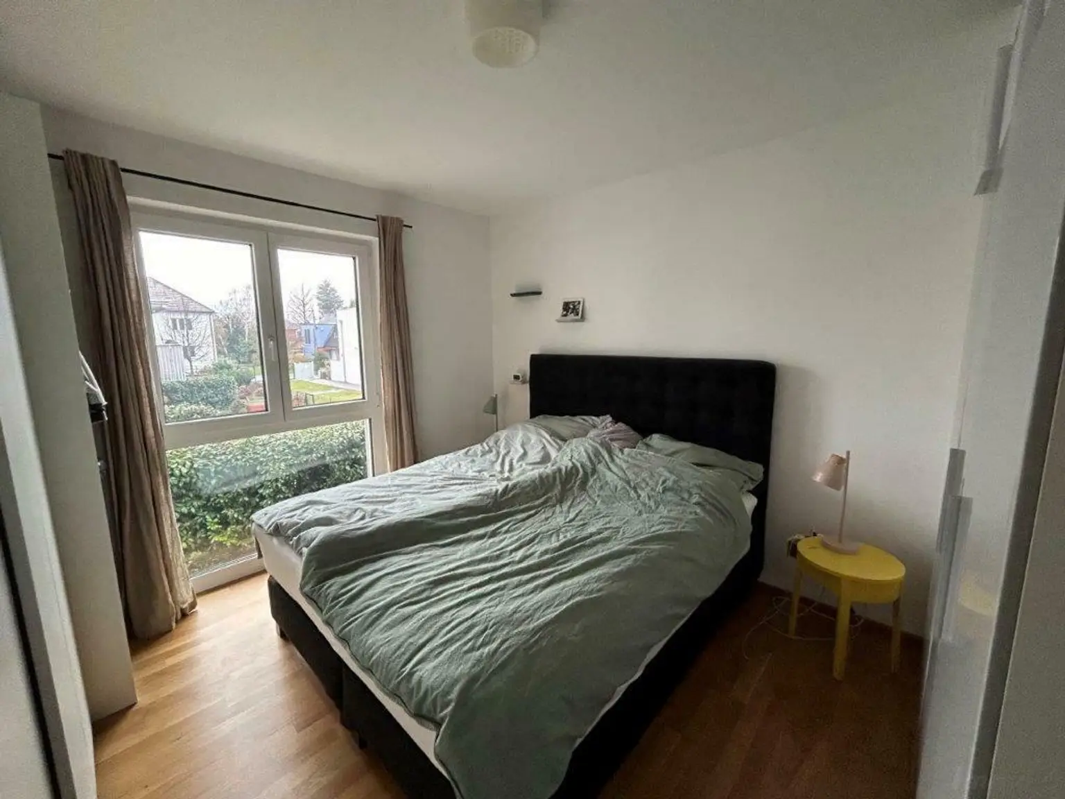 Moderne Neubauwohnung mit großem Balkon und Tiefgarage in ruhiger Lage bei ORF-Park zu verkaufen!