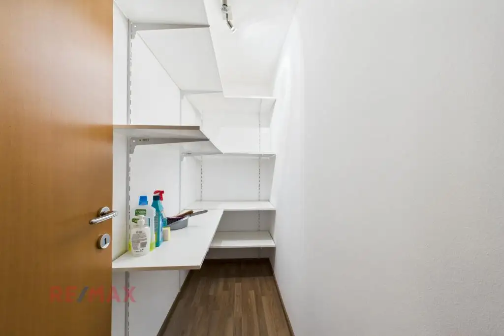 Ruhig gelegene Dachgeschosswohnung mit hochwertiger Ausstattung nahe Stadtzentrum