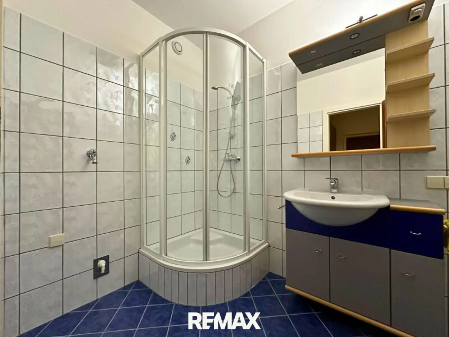 *** Charmante 2-Zimmer-Wohnung mit Loggia & Bergblick in Aflenz ***