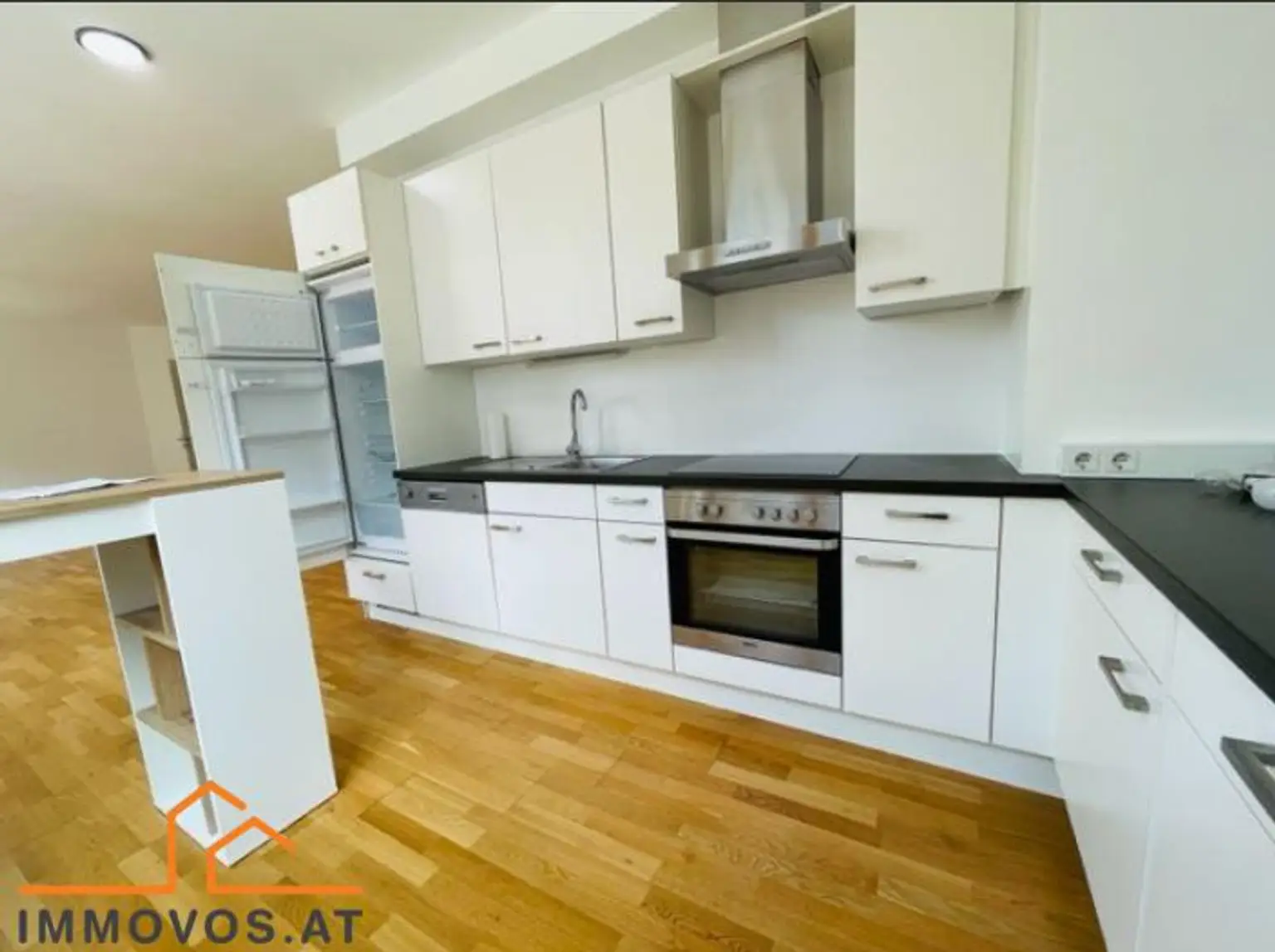 *LOFTIGE, HELLE 2-ZIMMER-NEUBAUWOHNUNG - ab 2026*