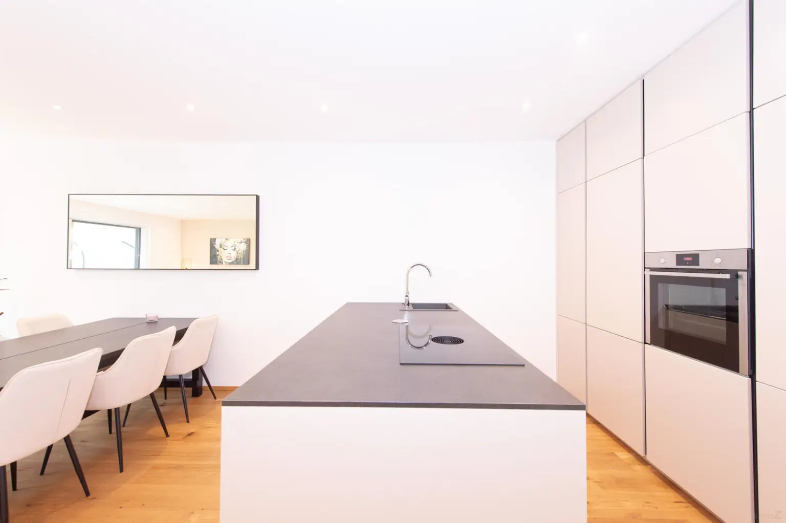 Stylisches Zuhause in Hart bei Graz – modern, bezugsbereit & neuwertig vollmöbliert