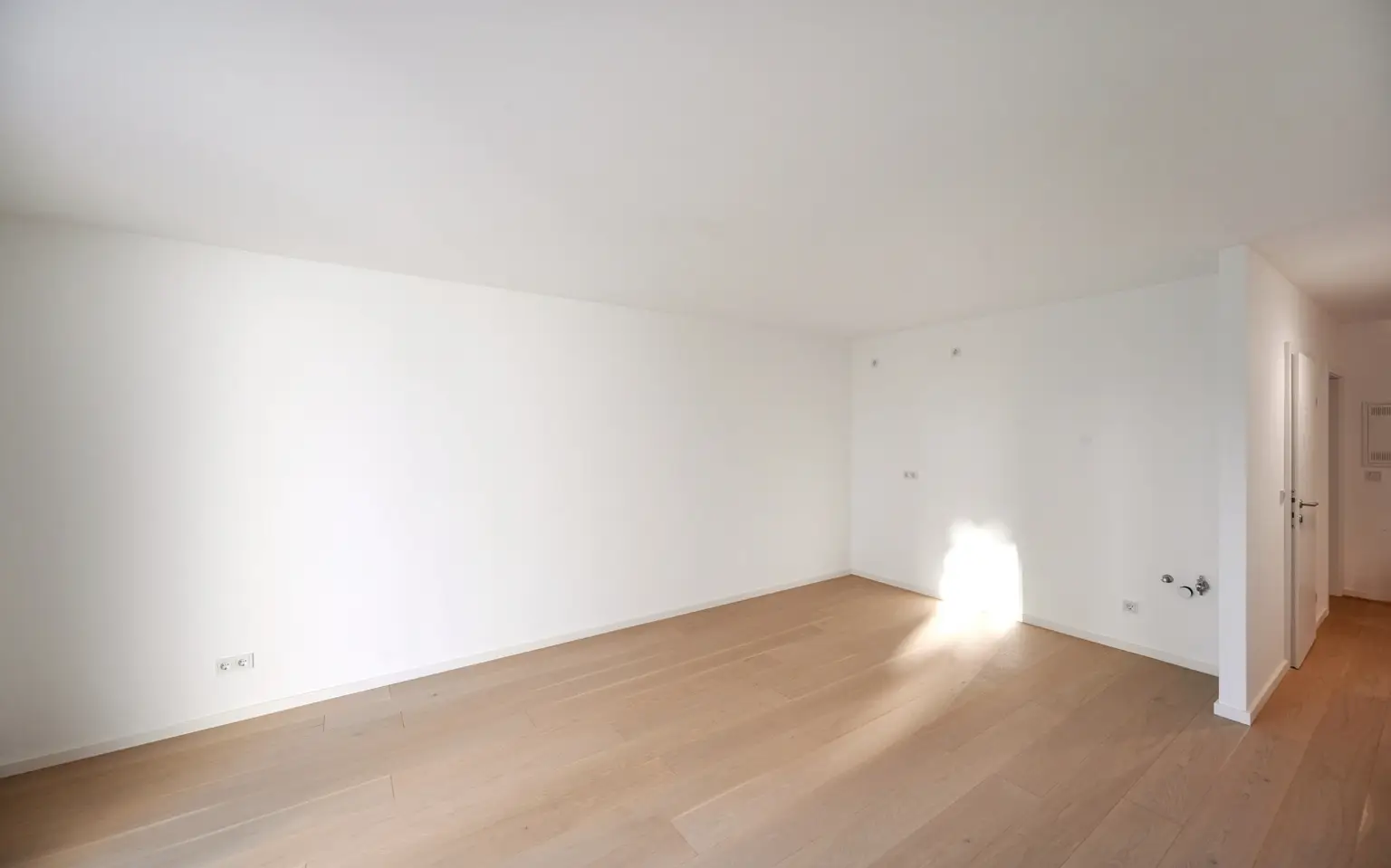 Traumhafte 2-Zimmer-Gartenwohnung in grüner Oase nahe der Donau!
ERSTBEZUG!