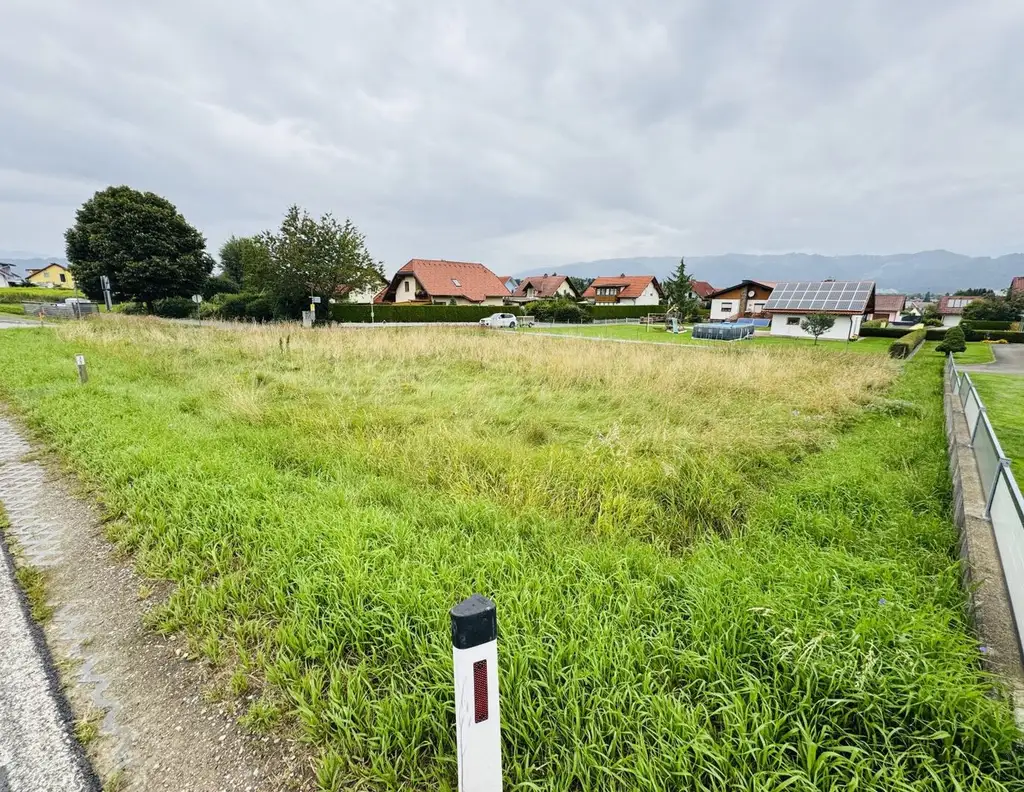 Weißkirchen: Baugrundstück in Siedlungslage - Möbersdorfsiedlung
