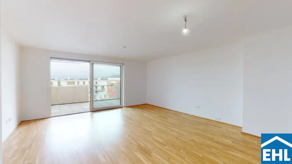 Sonnenterrasse trifft Raumkomfort – Wohnen im Grünen mit Weitblick