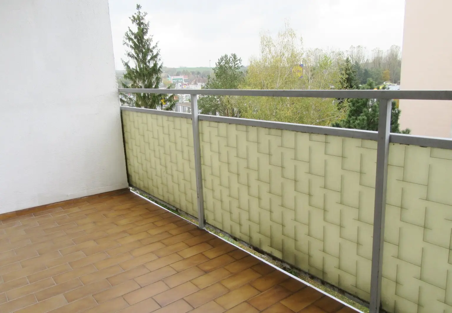 1 Loggia