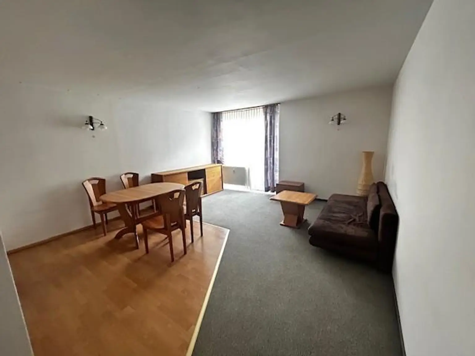 "Top - 2 Zimmer mit Garage"
