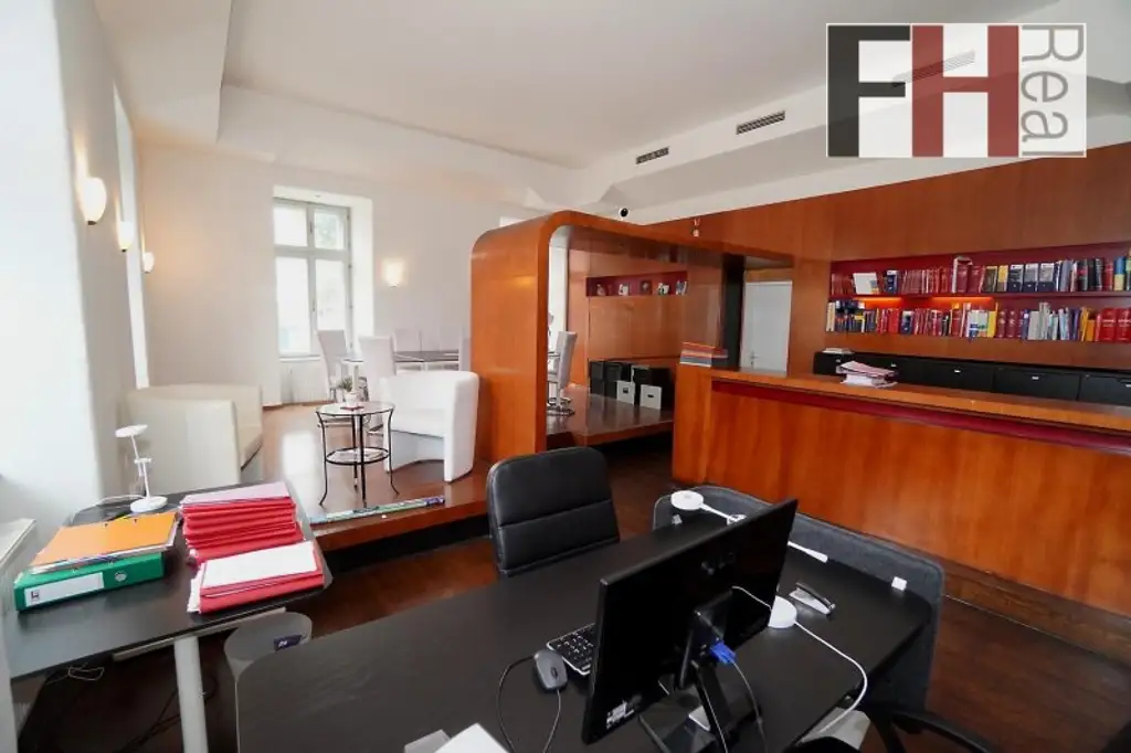 Repräsentative Büro/Praxis - Räumlichkeiten mitten im Zentrum von Purkersdorf