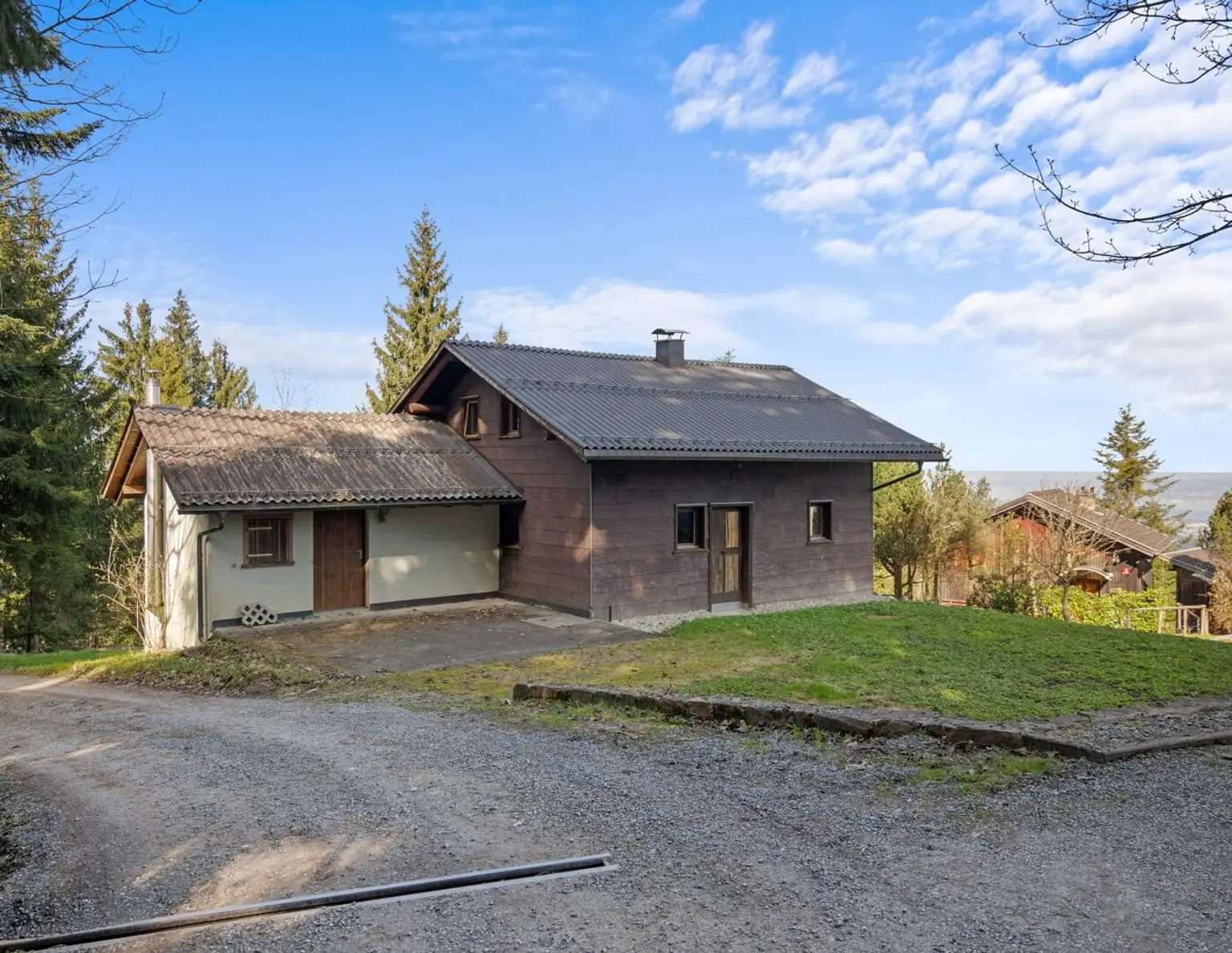 Grundstück mit Ferienwidmung und Weitblick