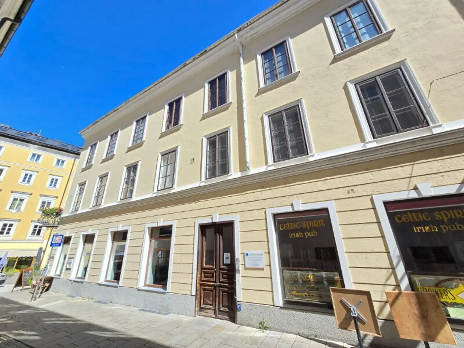 Ansicht - Schöne und Helle 3 Zimmer Altbauwohnung nahe der Linzergasse Miete Rechte Altstadt Salzburg