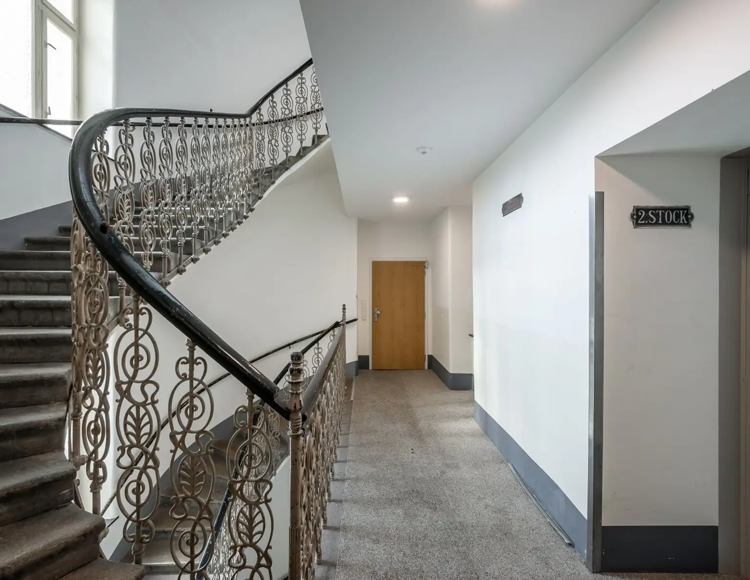 Investieren mit Weitblick - Zinshaus mit Entwicklungspotenzial in der Nähe des Millennium Towers