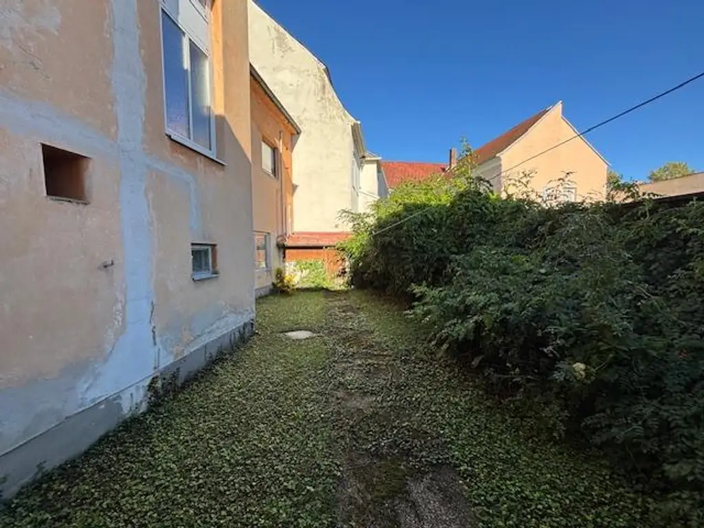 Wohnanlage im Zentrum von Lackenbach