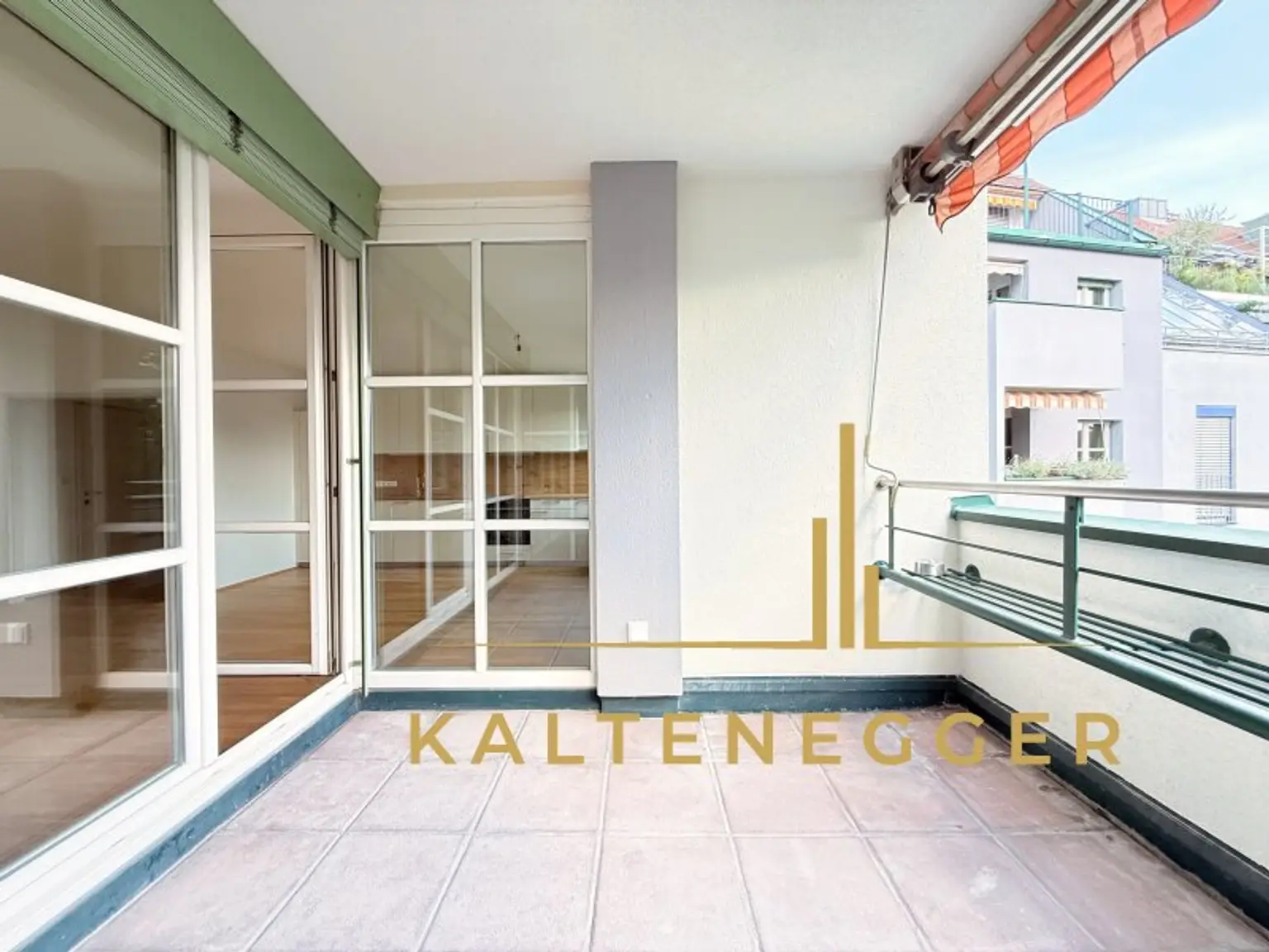 Tolle 4-Zimmer Wohnung mit Loggia ++ Blick in die Innengärten ++  Erstbezug nach Sanierung