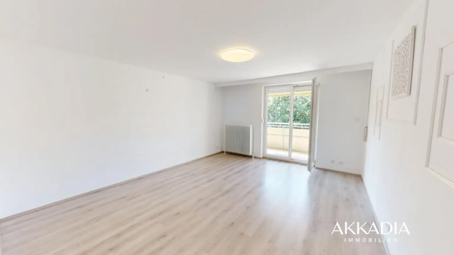Gepflegte Neubauwohnung mit Loggia