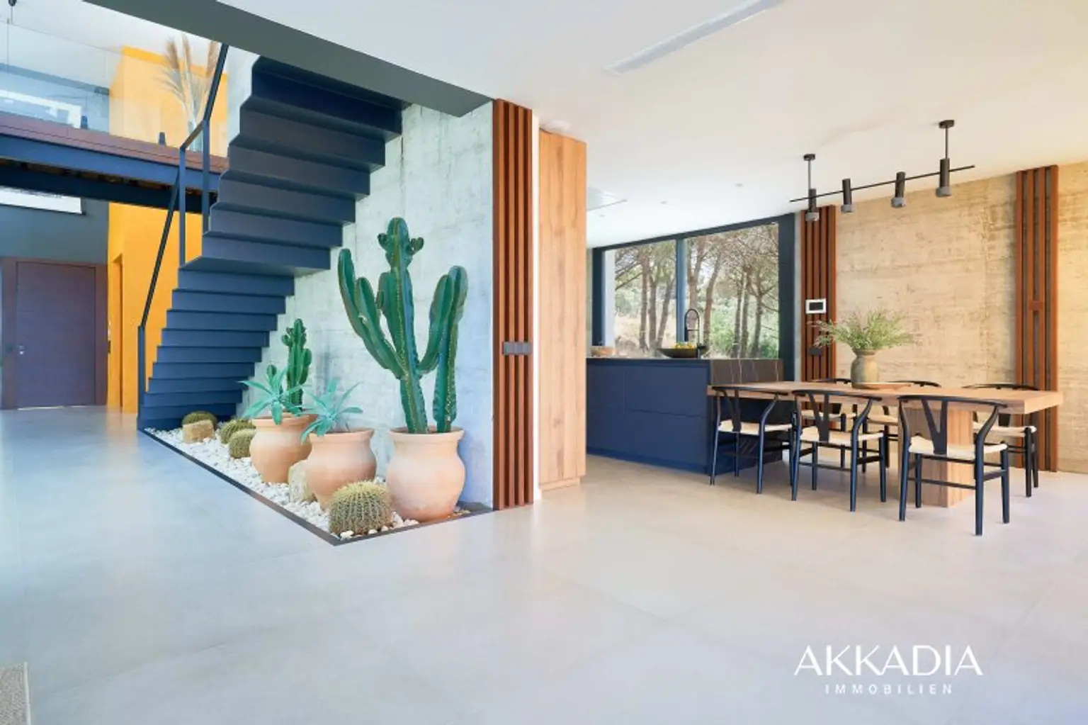 Prämierte Architektenvilla mit Blick über die Sierra Grazalema