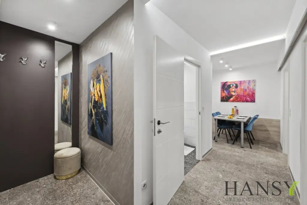 Vollmöblierte 3-Zimmer-Wohnung mit Loggia & zwei getrennt begehbaren Schlafzimmern! (WG-tauglich) 5 Gehminuten zur Mariahilfer-Straße