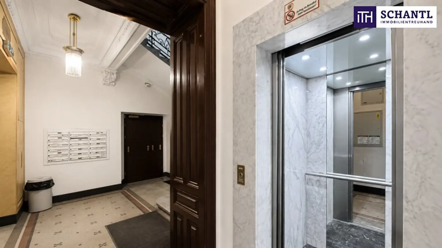 Eingangsbereich Haus, Lift
