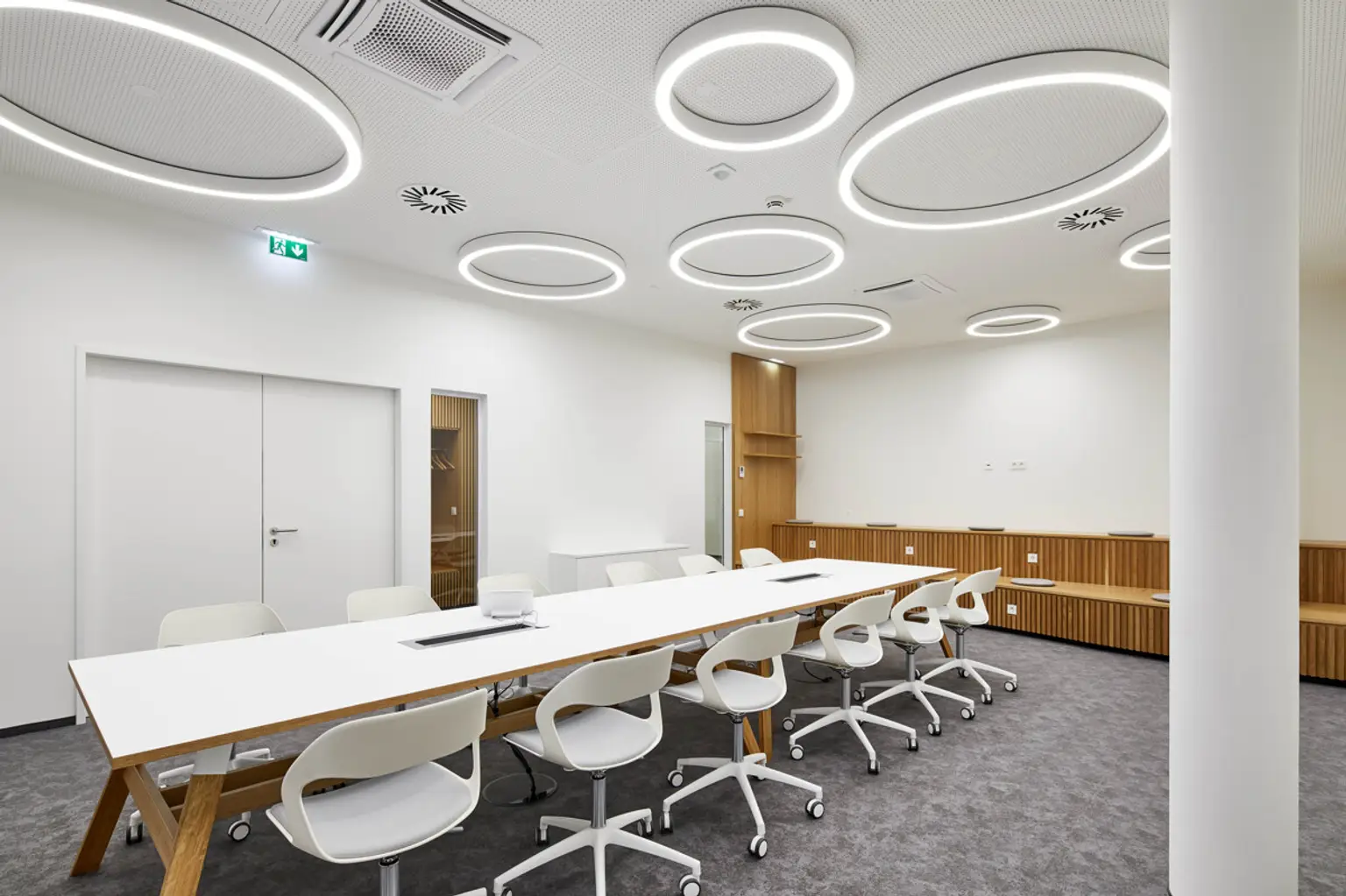 Innovation Hub 04