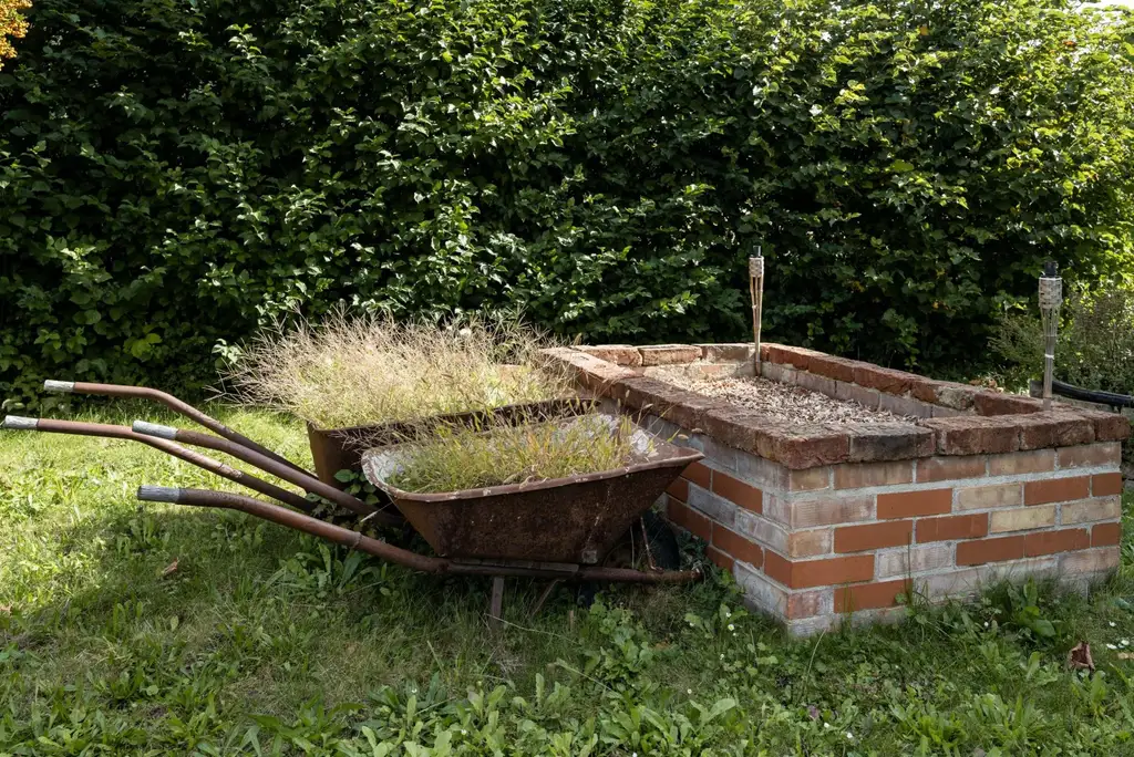 "Historisches Einfamilienhaus mit großem Garten - Gestalten Sie Ihr Traumhaus"