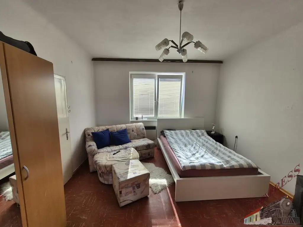 Ideal für Ihre Firma- inklusive Mitarbeiterwohnungen und vielem mehr