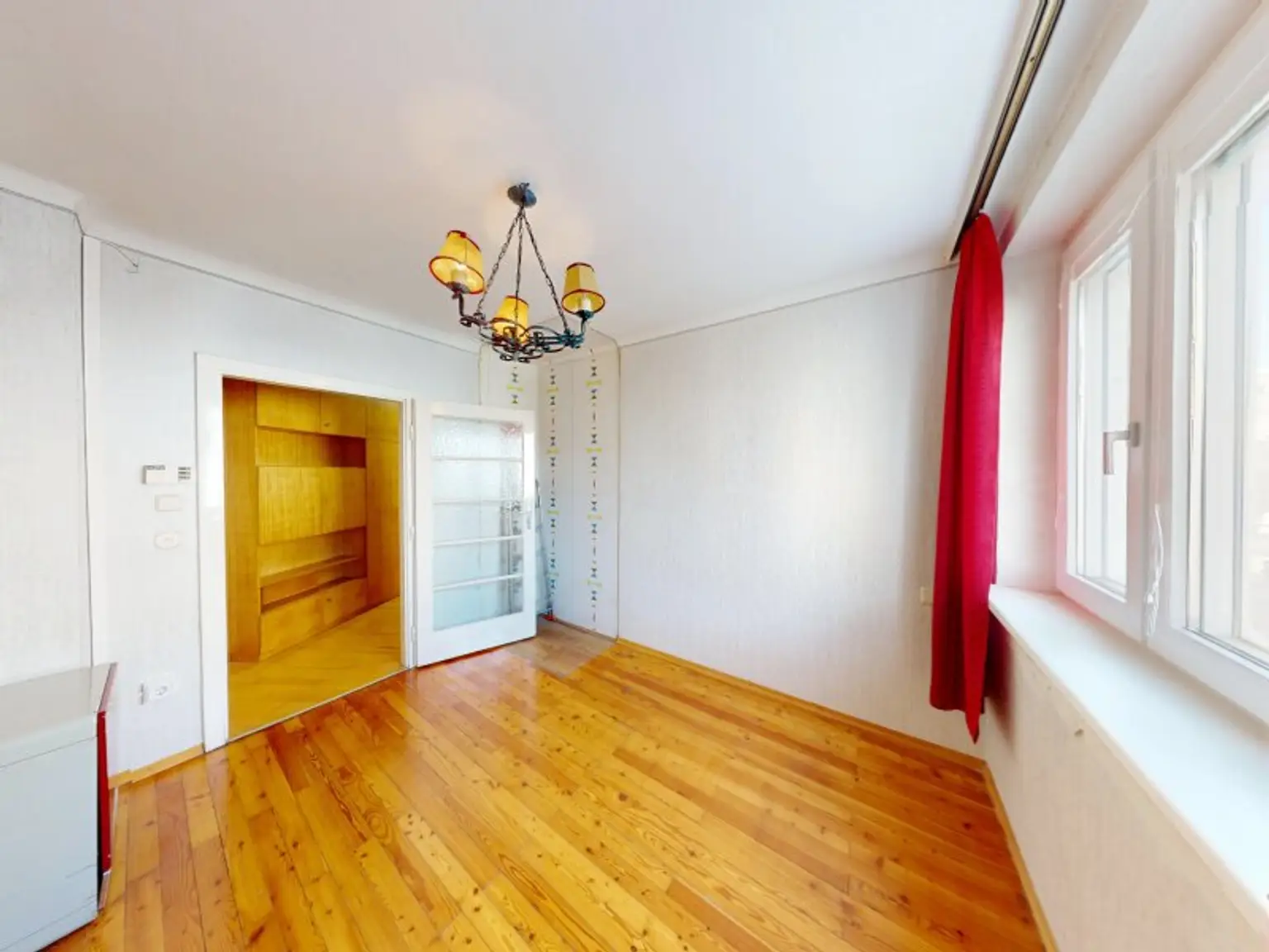 Schlafzimmer 1