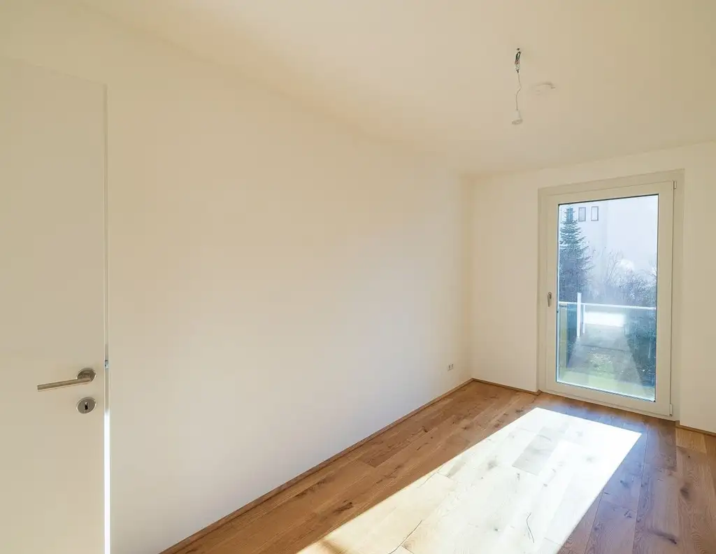 Stadtnahes Wohnglück: Investieren Sie in zeitgemäße Neubauten am Stadtrand