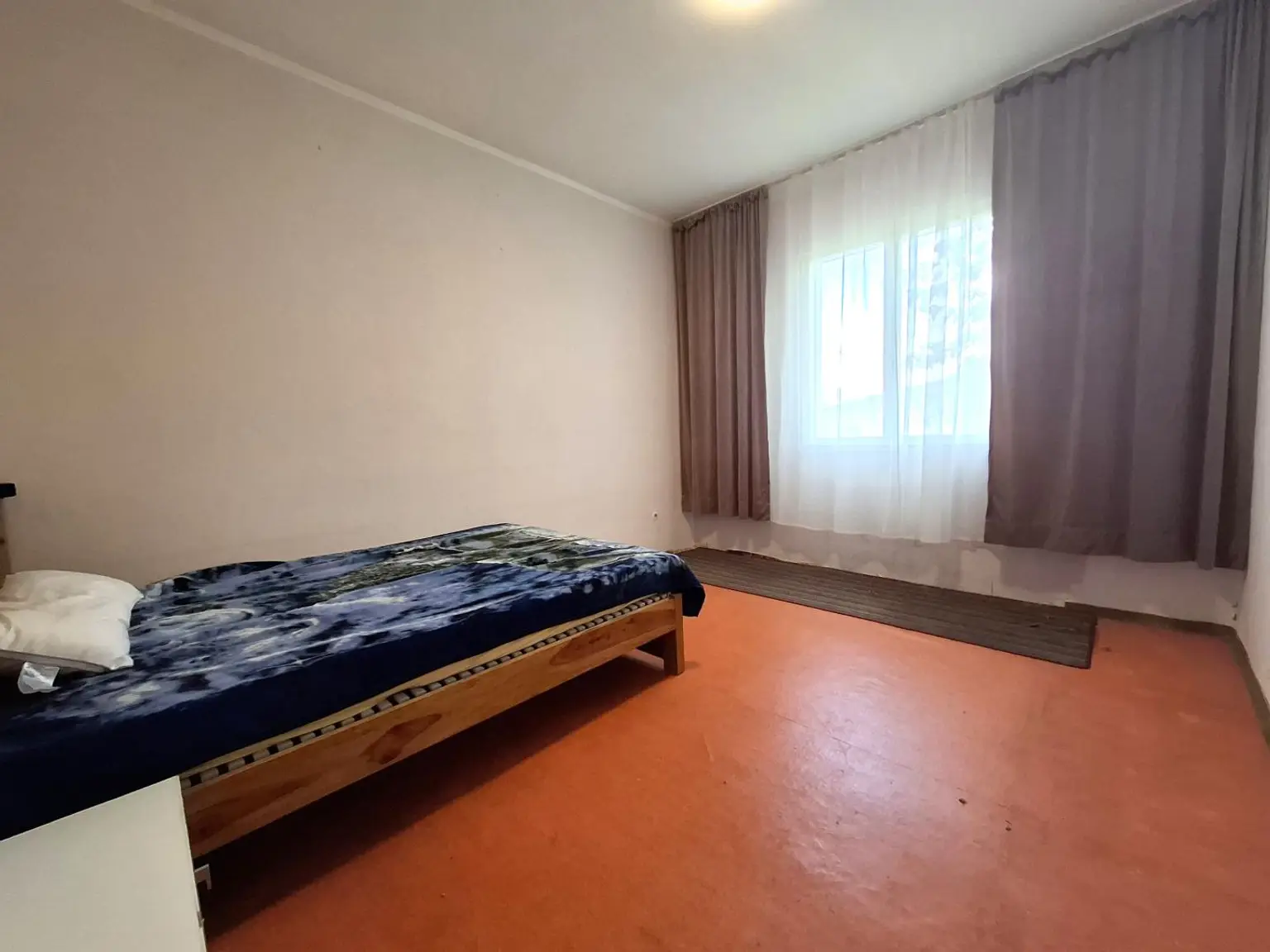 Einfamilienhaus mit Sanierungsbedarf auf Gemeindemietgrundstück