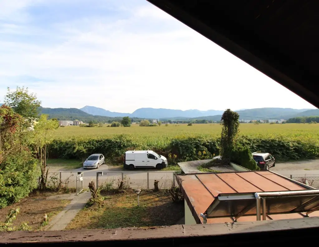 WAIDMANNSDORF - Baugrundstück mit altem Haus