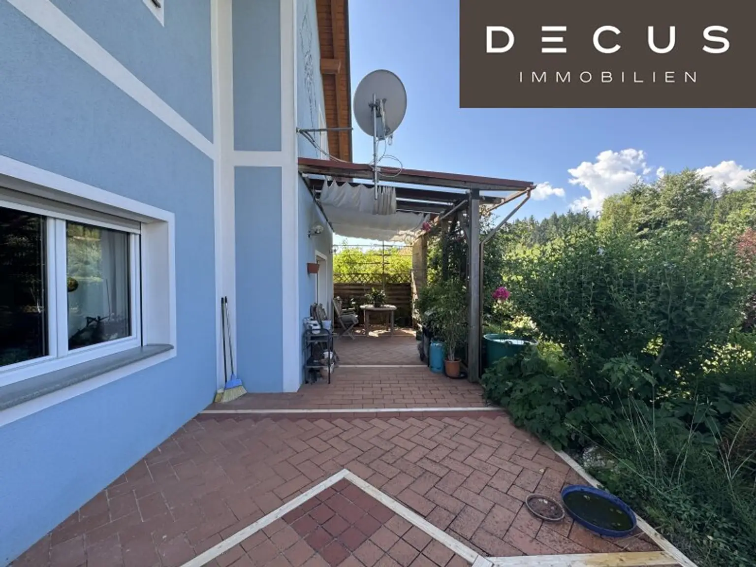 | TRAUMHAFTES MEHRFAMILIENHAUS IN LIGIST | ca. 274 m² WOHNFLÄCHE | MIT GARTEN | 2 TERRASSEN | MODERNE & HOCHWERTIGE AUSSTATTUNG | LICHTDURCHFLUTET | IDYLLISCHE LAGE