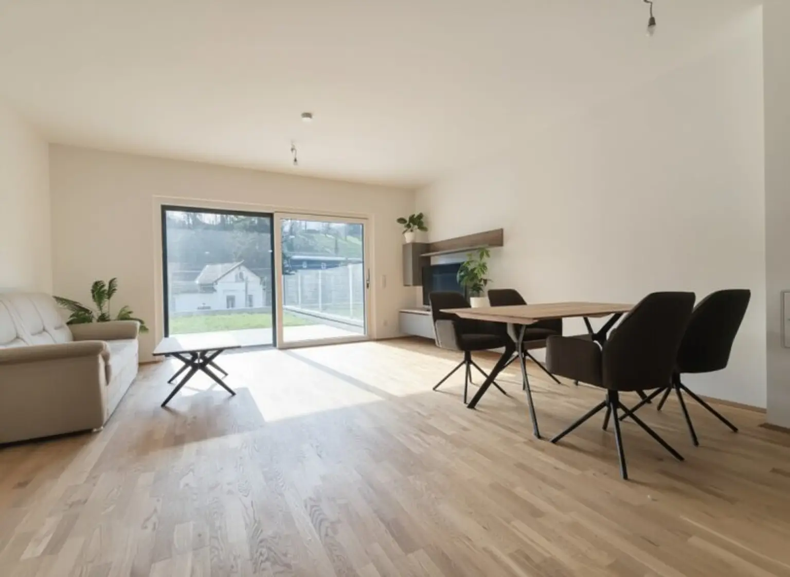 ! FRÜHJARSAKTION ! - EXKLUSIVES TOWNHAUS AUF EIGENGRUND IN WEIDLING – NATURNAHES WOHNEN MIT STIL - FÜR MENSCHEN MIT ANSPRUCH