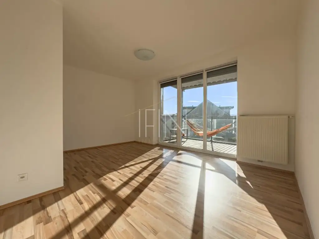 Gießhübl. Ruhe. Architektur.  Reihenhaus mit Garten